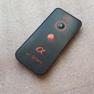 ソニー(SONY)の自撮りリチウム電池り　Sony α 互換リモコン(ミラーレス一眼)