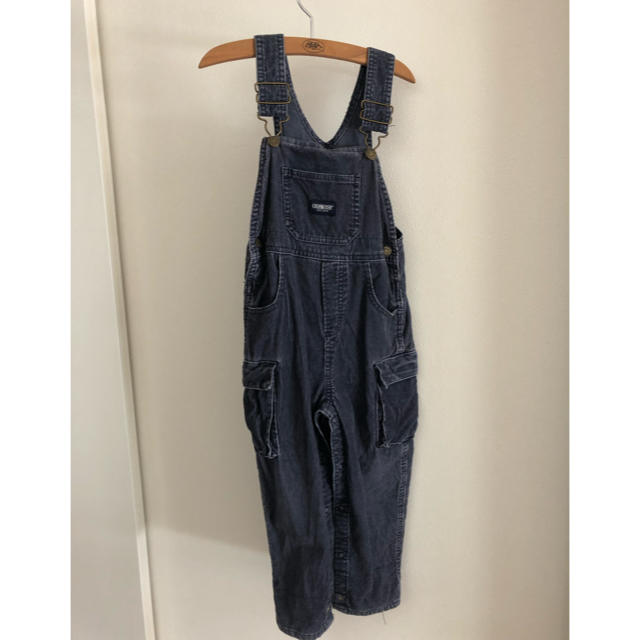 OshKosh(オシュコシュ)のオシュコシュ★サロペット１００ キッズ/ベビー/マタニティのキッズ服男の子用(90cm~)(パンツ/スパッツ)の商品写真