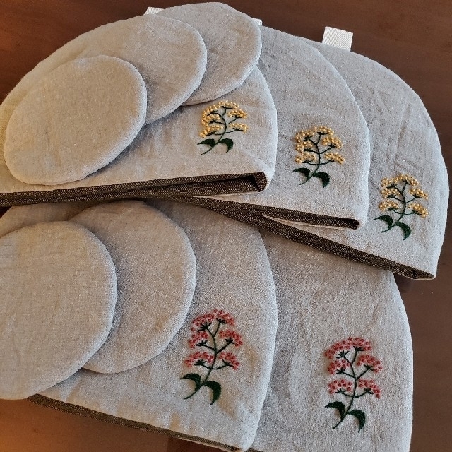 【専用】ハンドメイド 刺繍ティーコゼー,ポットマット生活雑貨