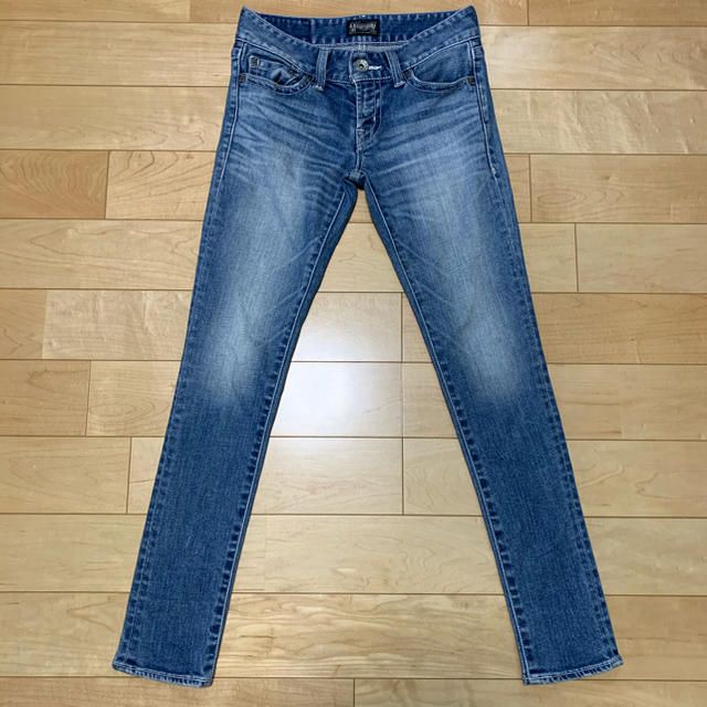 moussy(マウジー)のゆり様専用MOUSSY スキニーデニム size25  V21 レディースのパンツ(スキニーパンツ)の商品写真