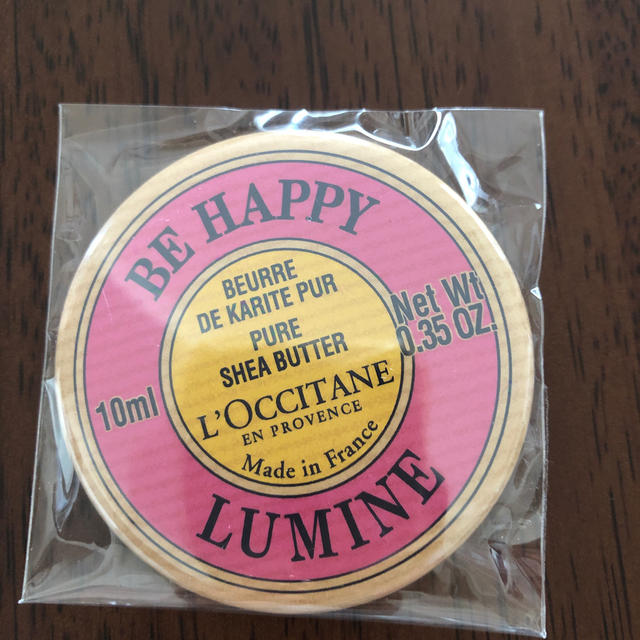 L'OCCITANE(ロクシタン)の缶バッジ ロクシタン LUMINE その他のその他(その他)の商品写真