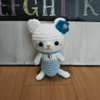 ハンドメイド あみぐるみ 白ねこ(あみぐるみ)