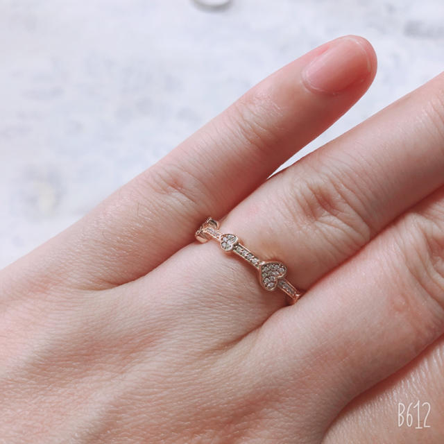 髙島屋(タカシマヤ)のパンドラ ハートリング レディースのアクセサリー(リング(指輪))の商品写真