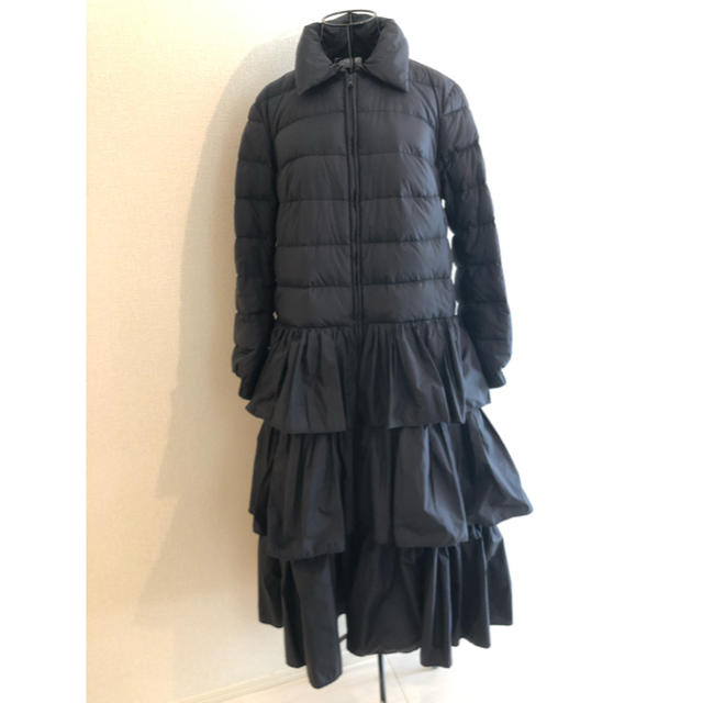 RED VALENTINO ダウンコート