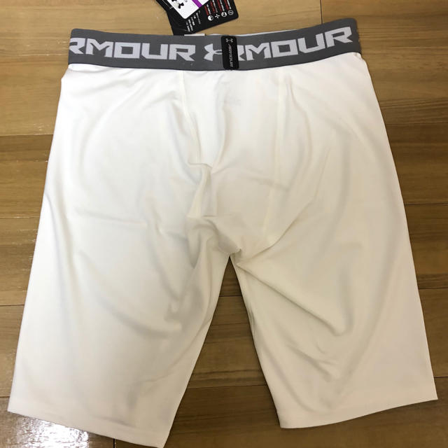 UNDER ARMOUR(アンダーアーマー)の(訳)《新品》UNDER ARMOUR コンプレッション ショートタイツ XXL メンズのレッグウェア(レギンス/スパッツ)の商品写真