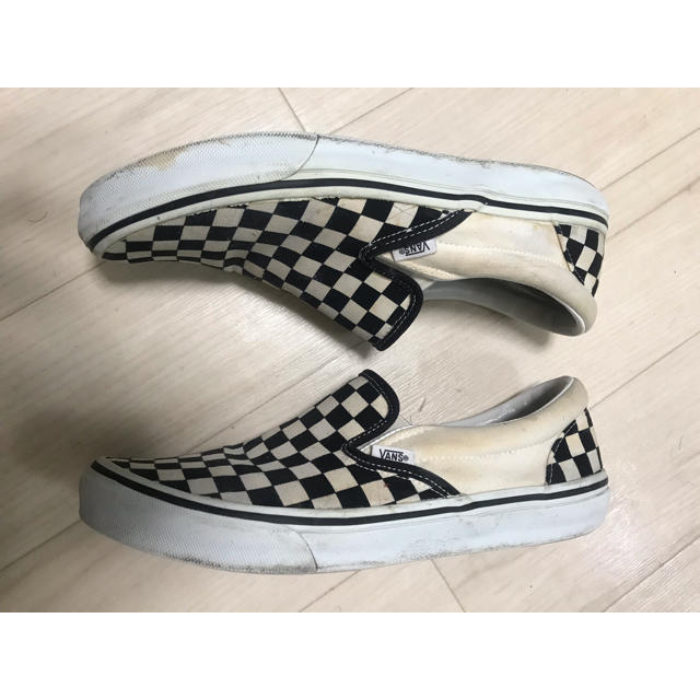 VANS(ヴァンズ)のvans チェッカースリッポン 28.5cm メンズの靴/シューズ(スニーカー)の商品写真