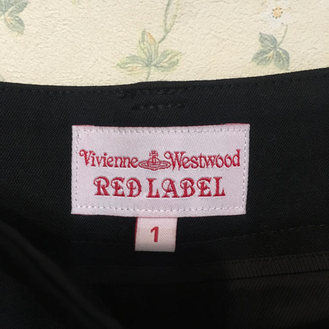 Vivienne Westwood(ヴィヴィアンウエストウッド)のVivienne Westwood キュロット レディースのパンツ(キュロット)の商品写真