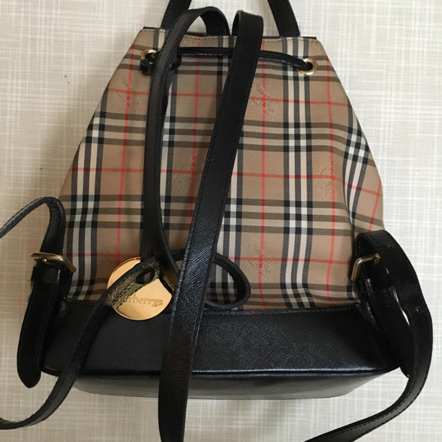 BURBERRY(バーバリー)のひとみ様専用バーバリーリュック レディースのバッグ(リュック/バックパック)の商品写真