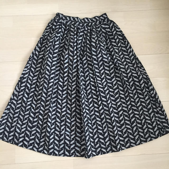 FELISSIMO(フェリシモ)のサニークラウズ くじらスカート レディースのスカート(ロングスカート)の商品写真
