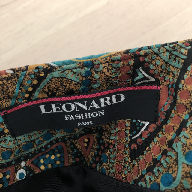 LEONARD(レオナール)の美品レオナール ノーカラージャケット☆ レディースのジャケット/アウター(ノーカラージャケット)の商品写真