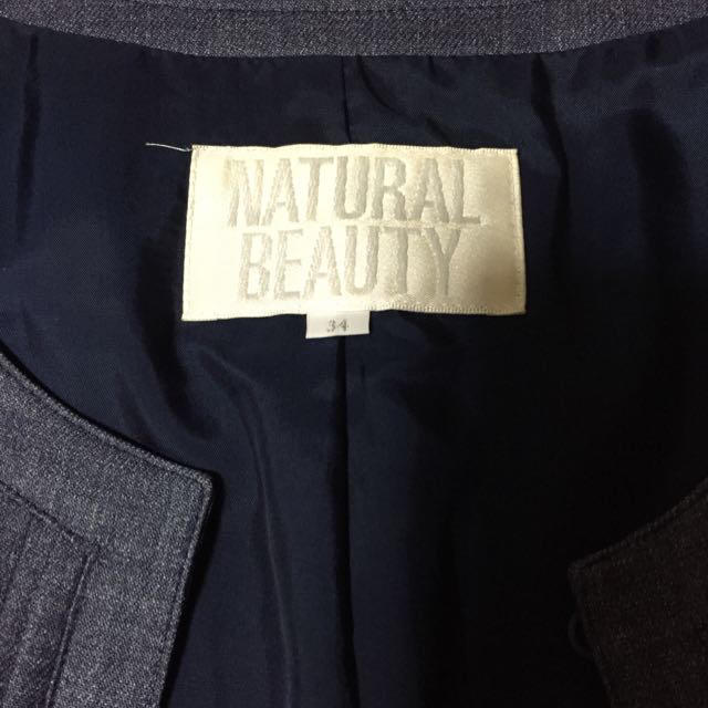 NATURAL BEAUTY(ナチュラルビューティー)の紺色 ノーカラージャケット レディースのジャケット/アウター(ノーカラージャケット)の商品写真