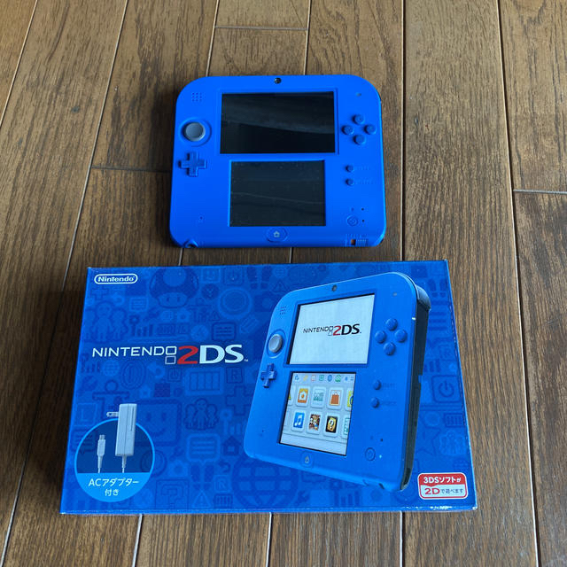 ニンテンドー2DS　ブルー、ソフト2本付き