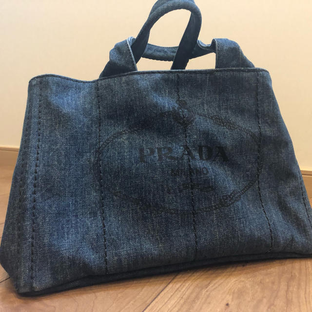 PRADA(プラダ)のプラダ  カナパデニム  美品 レディースのバッグ(トートバッグ)の商品写真