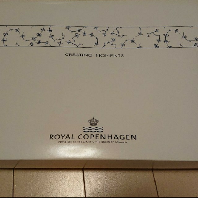 ROYAL COPENHAGEN(ロイヤルコペンハーゲン)のロイヤルコペンハーゲン バスタオル・ウォッシュタオルセット インテリア/住まい/日用品の日用品/生活雑貨/旅行(タオル/バス用品)の商品写真