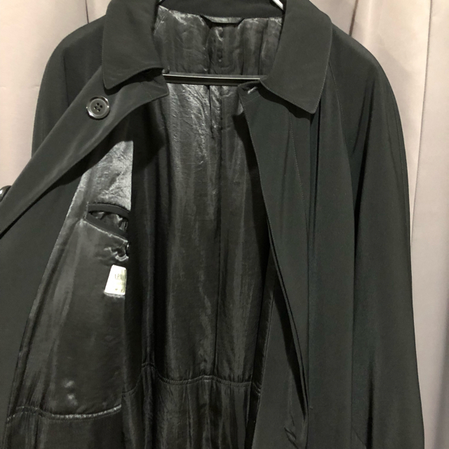 ARMANI COLLEZIONI(アルマーニ コレツィオーニ)のchicola様専用、ARMANI中綿ステンカラーコートXL 黒 メンズのジャケット/アウター(ステンカラーコート)の商品写真