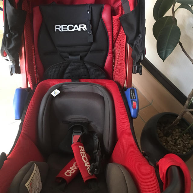 RECARO(レカロ)のレカロ アイウォーク ＣＳ＋ キッズ/ベビー/マタニティの外出/移動用品(ベビーカー/バギー)の商品写真