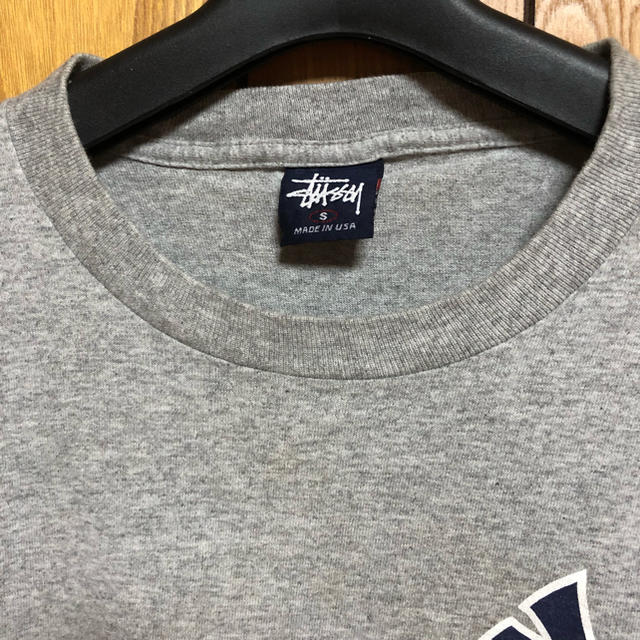 STUSSY(ステューシー)のstussy ステューシー  ロンT 白タグ グレー Mサイズ 希少‼️ メンズのトップス(Tシャツ/カットソー(七分/長袖))の商品写真