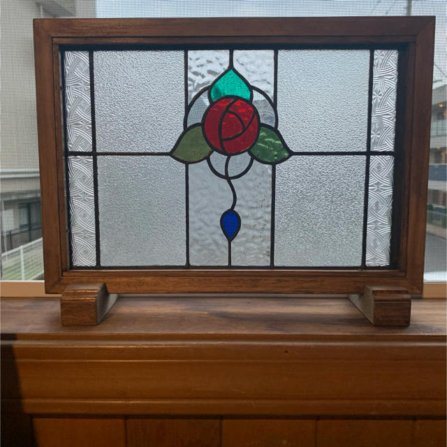 アンティーク ガラス使用 薔薇のステンドグラス