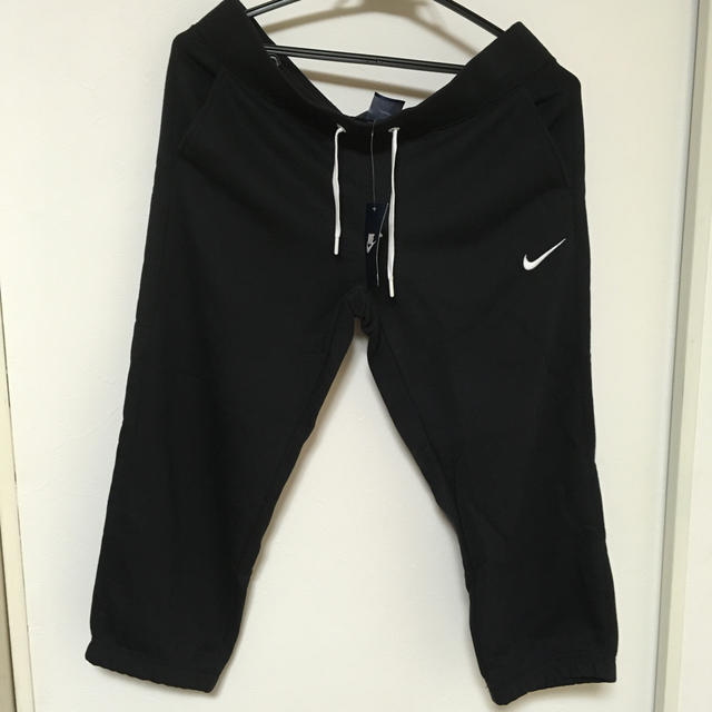 NIKE(ナイキ)のNIKE　レディーススウェットパンツ レディースのトップス(トレーナー/スウェット)の商品写真