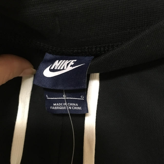 NIKE(ナイキ)のNIKE　レディーススウェットパンツ レディースのトップス(トレーナー/スウェット)の商品写真