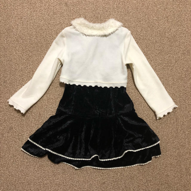 フォーマルワンピース（ボレロ＆コサージュ付）120サイズ キッズ/ベビー/マタニティのキッズ服女の子用(90cm~)(ドレス/フォーマル)の商品写真