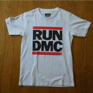 アベイル(Avail)のMサイズ RUN DMC ロゴTシャツ(Tシャツ/カットソー(半袖/袖なし))