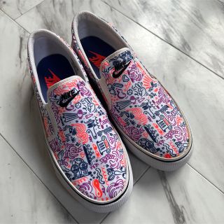 ナイキ(NIKE)のNIKE TOKI SLIP PRINT 724769-106 花柄 24cm(スニーカー)