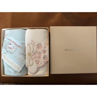 ジルスチュアート(JILLSTUART)のジルスチュアート ハンカチ&ダッフィーハンドタオルセット(ハンカチ)