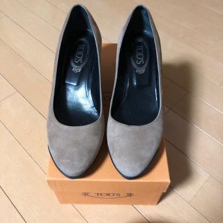 トッズ(TOD'S)のトッズ　ブラウンパンプス　38.5(ハイヒール/パンプス)