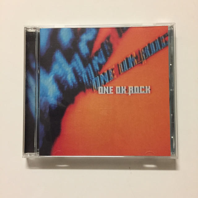 ONE OK  ROCK  残響 リファレンス エンタメ/ホビーのCD(ポップス/ロック(邦楽))の商品写真