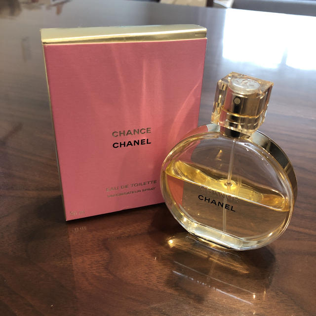 CHANEL(シャネル)のシャネル チャンス オードゥ トワレット (ヴァポリザター) 50ml コスメ/美容の香水(香水(女性用))の商品写真