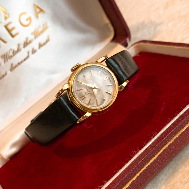 希少　Vintage OMEGA  18金無垢　アラビア腕時計