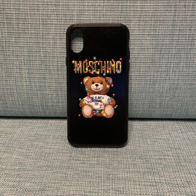 MOSCHINO(モスキーノ)のMOSCHINO iPhoneⅩs ケース　キズあり。 スマホ/家電/カメラのスマホアクセサリー(iPhoneケース)の商品写真