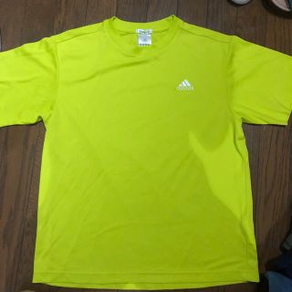 アディダス(adidas)のadidas tシャツ(ウェア)