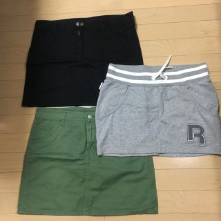 ユニクロ(UNIQLO)のUNIQLO スカート×2  Reebokスカートセット！(その他)