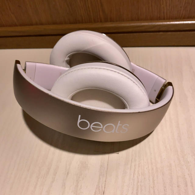 beats studio wireless  ゴールド