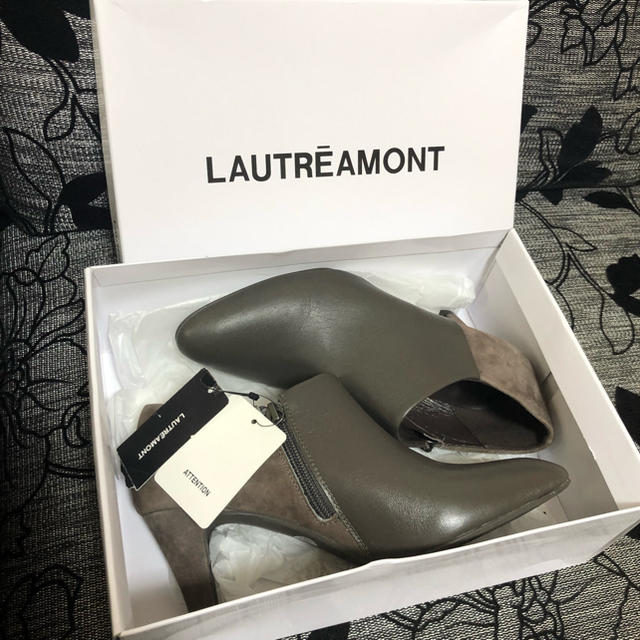 LAUTREAMONT(ロートレアモン)のLAUTREAMONT コンビレザーパンプスブーティ レディースの靴/シューズ(ブーティ)の商品写真