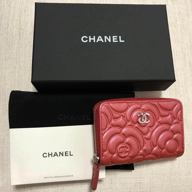 完売品✨正規品✨CHANEL✨カメリア✨コインパース✨ミニ財布