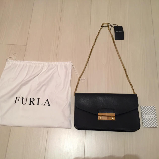 新品*FURLA*julia*チェーンバッグ*黒*パーティ*結婚式*メトロポリス