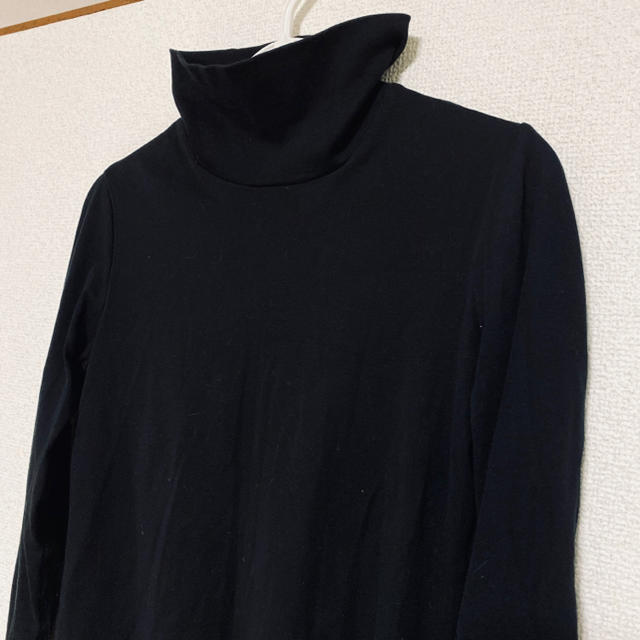 UNIQLO(ユニクロ)のUNIQLO・ボトルネック カットソー (M) レディースのトップス(カットソー(長袖/七分))の商品写真