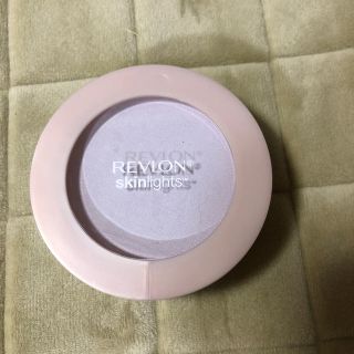 レブロン(REVLON)のレブロン スキンライトプレストパウダー104(フェイスパウダー)