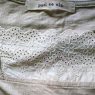 ピュアルセシン(pual ce cin)の美品★胸元・裾レース(カットワーク 刺繍)長袖カットソー/ホワイト 綿 レース(カットソー(長袖/七分))