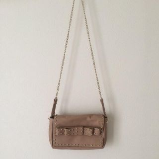 ザラ(ZARA)のザラ♥︎スタッズチェーンバッグ(クラッチバッグ)