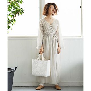 ガリャルダガランテ(GALLARDA GALANTE)の【美品】GALLARDAGALANTE カシュクールマキシワンピース(ロングワンピース/マキシワンピース)