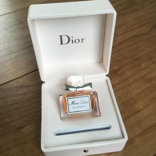 クリスチャンディオール(Christian Dior)のミスディオール オードゥパルファン5ml(香水(女性用))