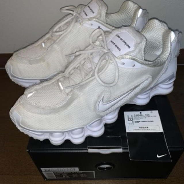 COMME des GARCONS(コムデギャルソン)の【Sho様専用】NIKE SHOX TL CDG US8.5 26.5cm メンズの靴/シューズ(スニーカー)の商品写真