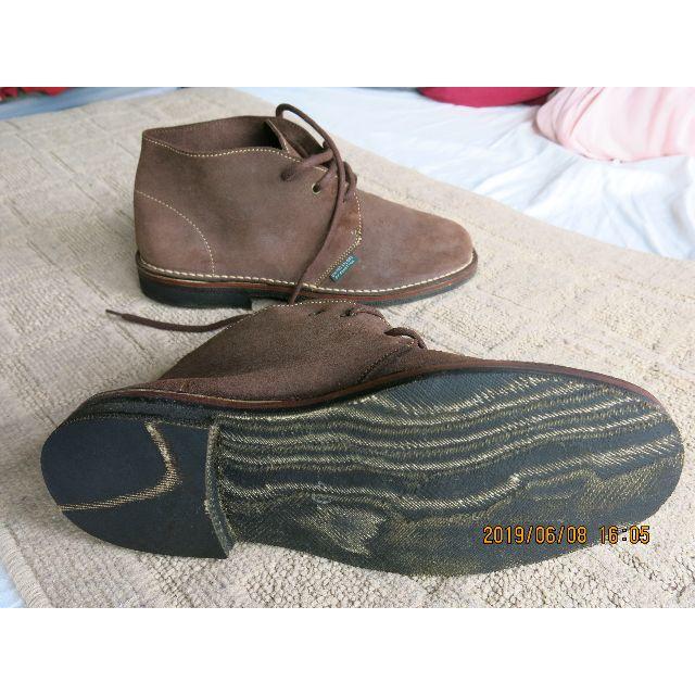 BENETTON(ベネトン)ののり様限定   BENETTON　チャッカーブーツ　２４.5ｃｍ　こげ茶 メンズの靴/シューズ(ブーツ)の商品写真