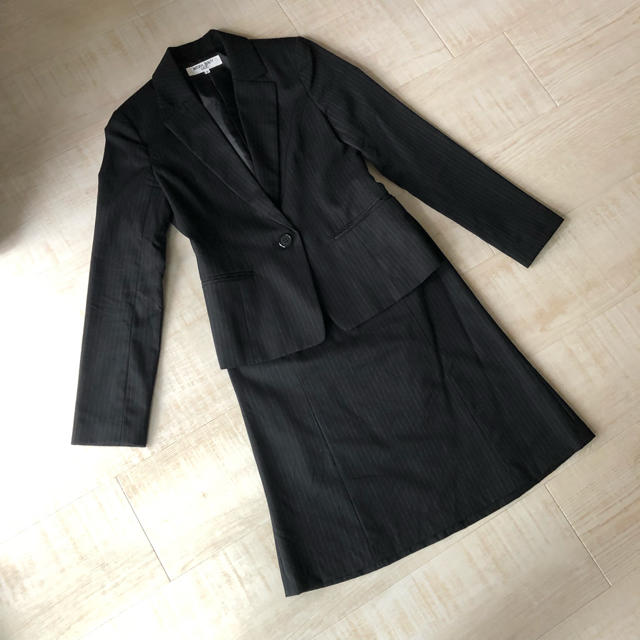 NATURAL BEAUTY BASIC(ナチュラルビューティーベーシック)のナチュラルビューティベーシックストライプスーツ上下 レディースのフォーマル/ドレス(スーツ)の商品写真