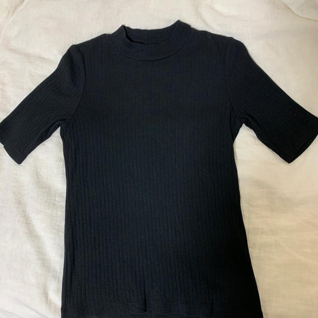 UNIQLO(ユニクロ)のUNIQLO リブハイネックＴ レディースのトップス(Tシャツ(半袖/袖なし))の商品写真