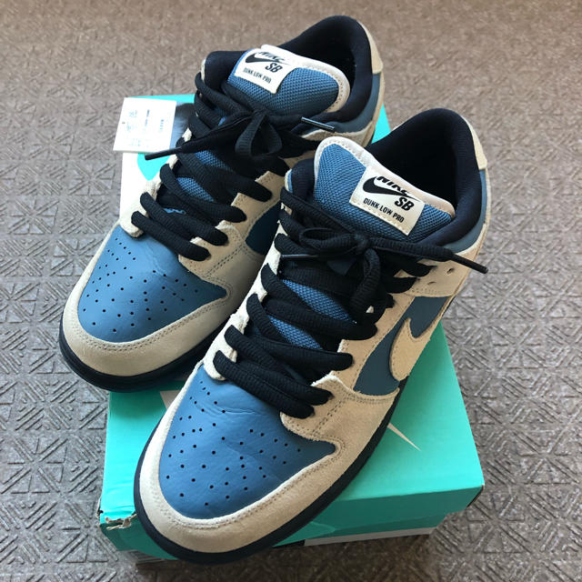 メンズNIKE SB DUNK LOW 26.5cm